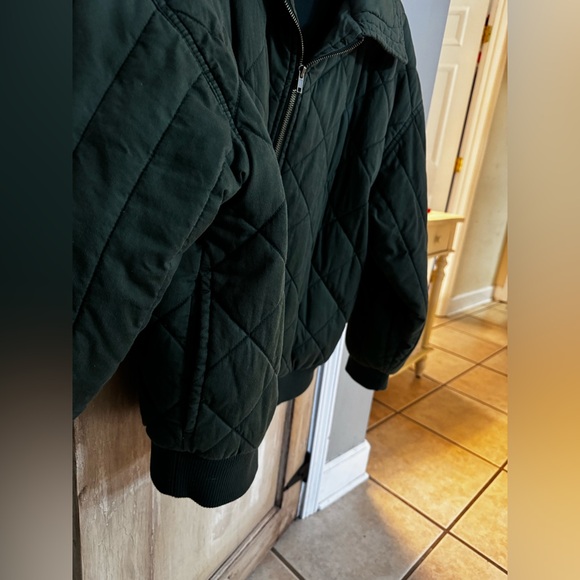 Beautiful Quilted Jacket
Immaculate condition - Picture 5 of 8